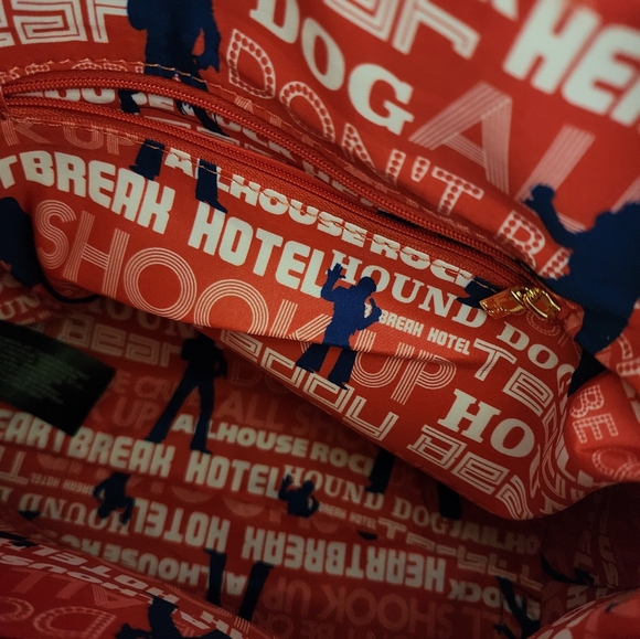 Loungefly Elvis Aloha Jumpsuit Crossbody Brand New With Tags - Picture 9 of 11